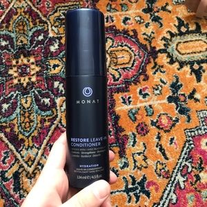Monat Restore leave in conditioner